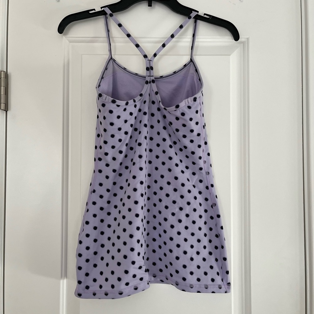Lululemon - Picture 2 of 3